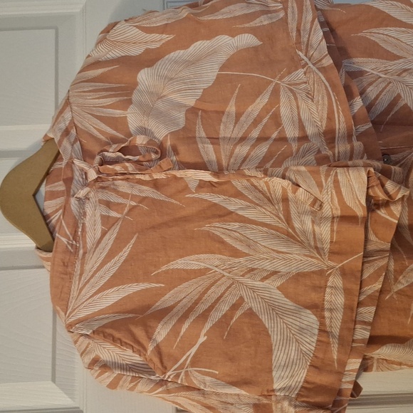 Tahari Peach and White Leaf Print Sleepwear Set - Picture 6 of 11